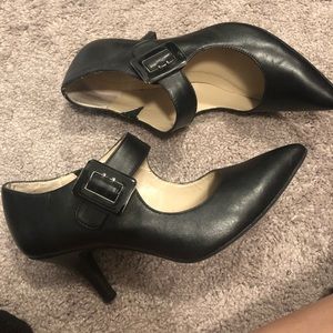 Ellen Tracy heels